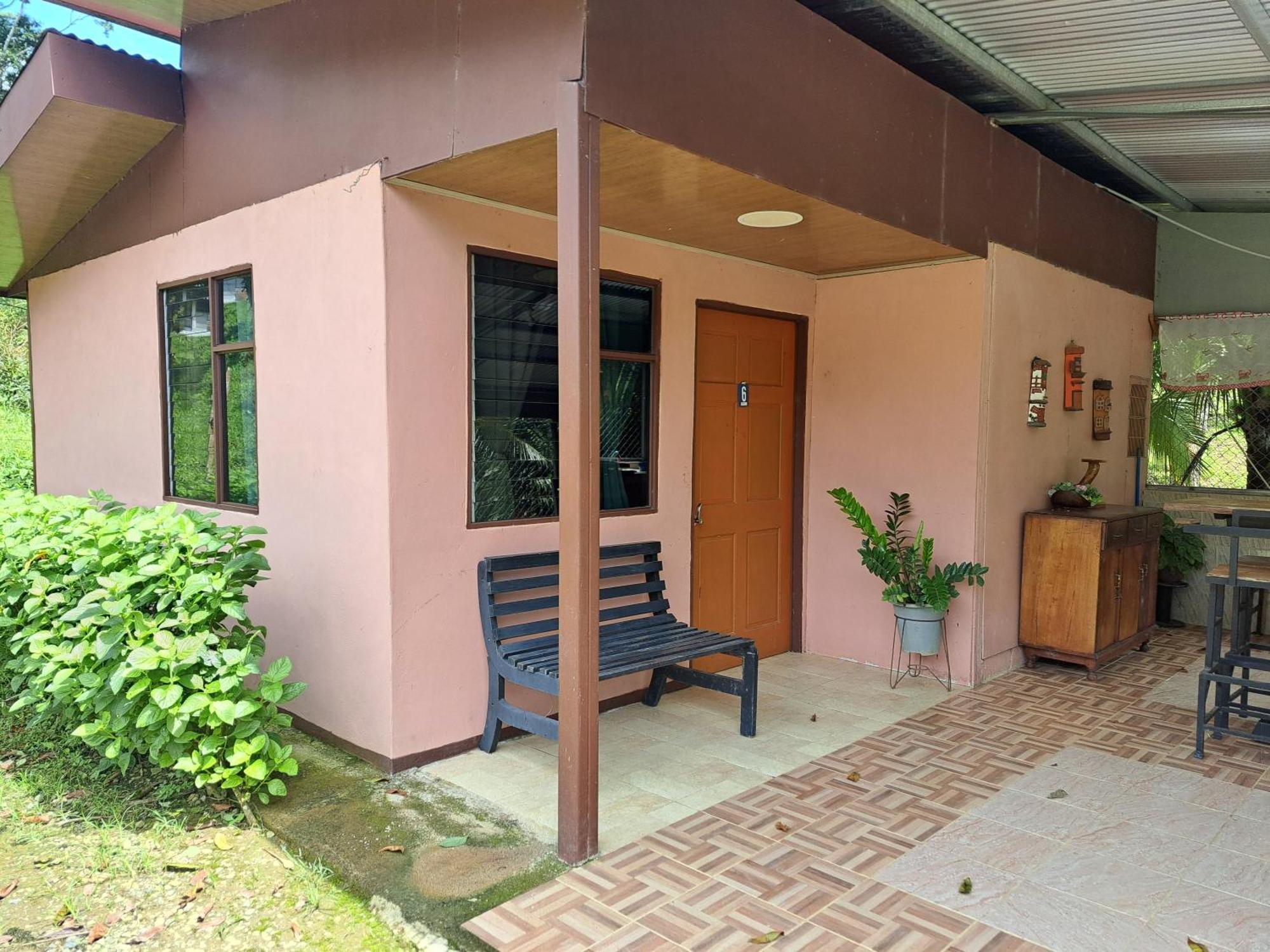 Hospedaje Luis & Ana Pejibaye Exterior foto